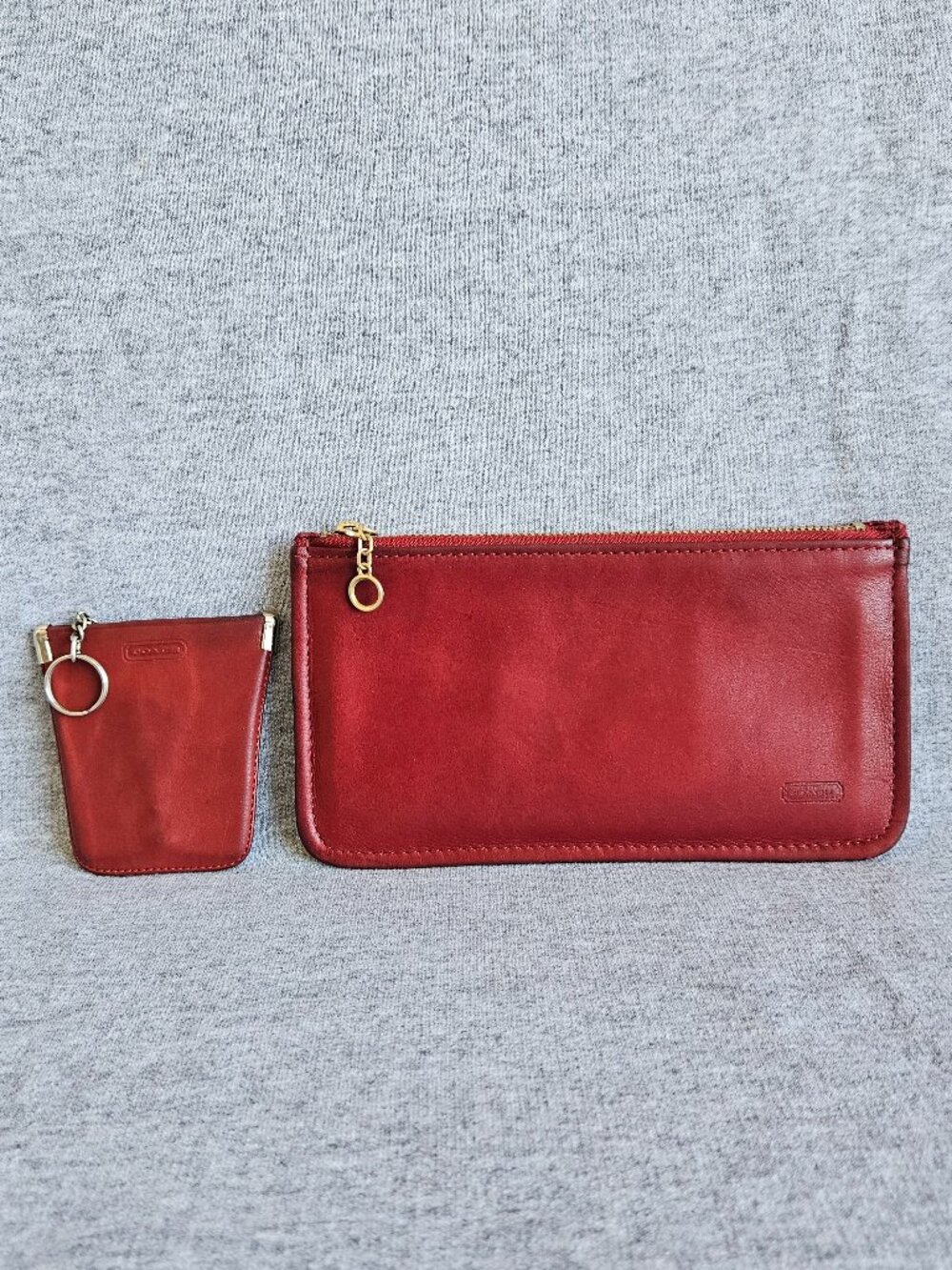 Coach Vintage Skinny Wallet Case Leather Bag Pouch & Squeeze Key Coin Bag Charm